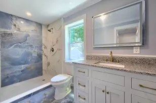 124 Woodbine St, Waterbury, CT 06705 - Photo 19