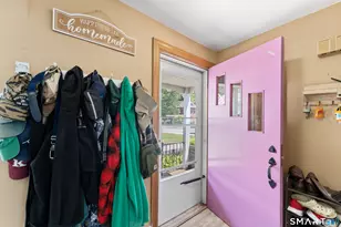 39 Selden St, Windham, CT 06226 - Photo 5