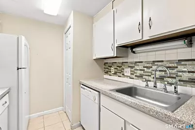 30 Cinnamon Springs #30, South Windsor, CT 06074 - Photo 7