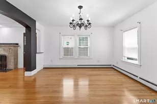 9 Carmel St, Hartford, CT 06106 - Photo 5