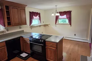 15 Russo Dr, Hamden, CT 06518 - Photo 5