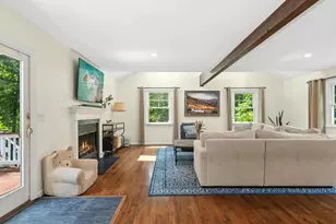 9 Nursery Ct, Norwalk, CT 06850 - Photo 13