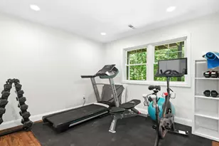 9 Nursery Ct, Norwalk, CT 06850 - Photo 25