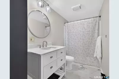 17 Grove Street, New London, CT 06320 - Photo 25