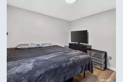 17 Grove Street, New London, CT 06320 - Photo 23