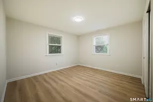 132 Hollyberry Ln, Plainville, CT 06062 - Photo 21