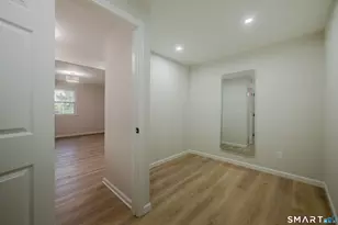 132 Hollyberry Ln, Plainville, CT 06062 - Photo 23