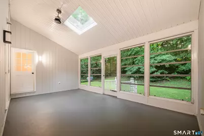 132 Hollyberry Lane, Plainville, CT 06062 - Photo 17