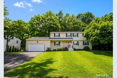 132 Hollyberry Lane, Plainville, CT 06062 - Photo 3