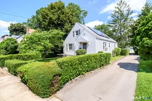 9 Penzance Rd, Stamford, CT 06902 - Photo 1