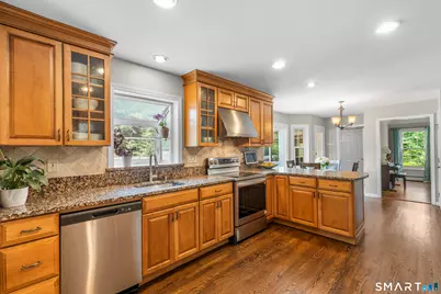 38 Wigwam Drive, Shelton, CT 06484 - Photo 9