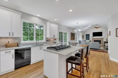 104 Salem Road, Trumbull, CT 06611 - Photo 9