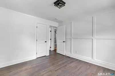 21 Meadow Street, Milford, CT 06460 - Photo 13