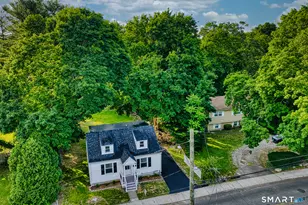 21 Meadow St, Milford, CT 06460 - Photo 35