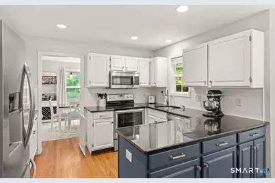 130 Alpine Drive, Newtown, CT 06482 - Photo 5