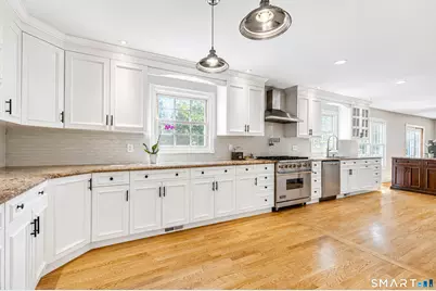 93 Flax Mill Road, Branford, CT 06405 - Photo 9
