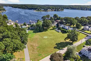 9 W Rd, East Lyme, CT 06357 - Photo 37