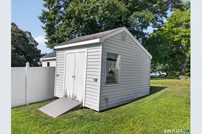 9 West Road, East Lyme, CT 06357 - Photo 31