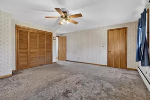 9 W Rd, East Lyme, CT 06357 - Photo 23
