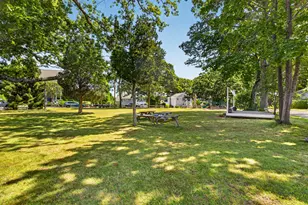 9 W Rd, East Lyme, CT 06357 - Photo 33