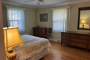 37 Fleetwood Dr, Waterbury, CT 06706 - Photo 7