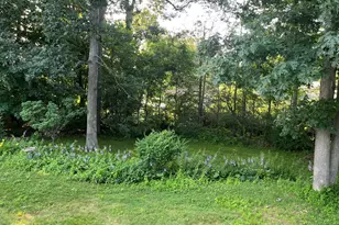 37 Fleetwood Dr, Waterbury, CT 06706 - Photo 9