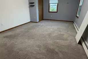 220 Emmett Ave, Derby, CT 06418 - Photo 15