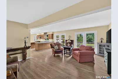 7 Bailey Drive, Guilford, CT 06437 - Photo 11