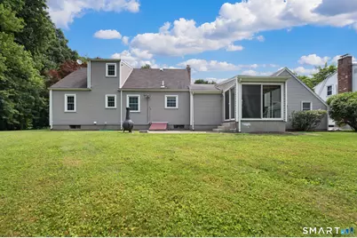 39 Plainfield Street, Enfield, CT 06082 - Photo 3
