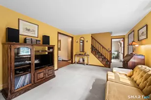 39 Plainfield St, Enfield, CT 06082 - Photo 17