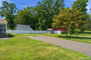 59 N Main St, East Hampton, CT 06424 - Photo 27