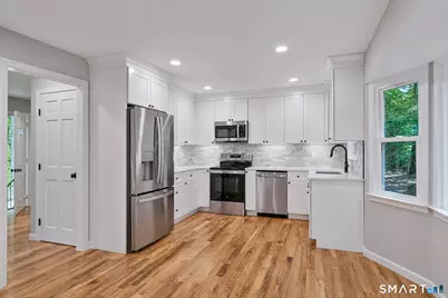 10 Leopard Drive, Newtown, CT 06482 - Photo 3