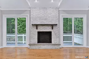 10 Leopard Dr, Newtown, CT 06482 - Photo 13