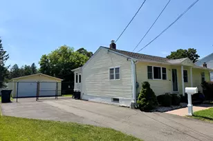 1378 Farmington Ave, Berlin, CT 06037 - Photo 3