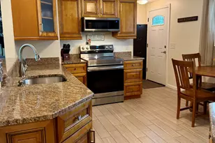 1378 Farmington Ave, Berlin, CT 06037 - Photo 5