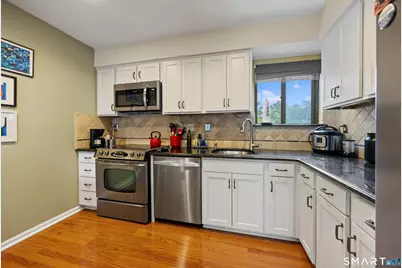 561 Pilgrim Harbor #561, Wallingford, CT 06492 - Photo 11