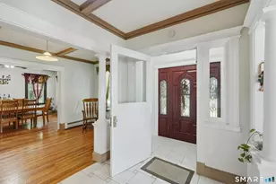 29 Woodland Ave, Bloomfield, CT 06002 - Photo 3