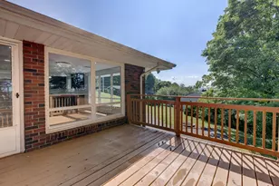 36 View St, Plainville, CT 06062 - Photo 11