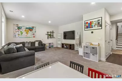 21 Brentwood Circle #21, Danbury, CT 06810 - Photo 23