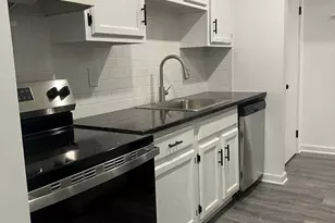 3004 Madison Ave, Bridgeport, CT 06606 - Photo 3