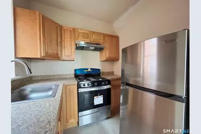 88-90 Clark Street #Apt. 5, Hartford, CT 06120 - Photo 9