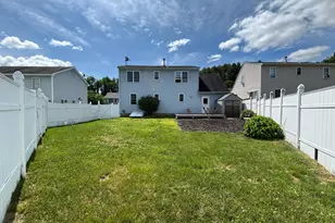 10 Park Mdw, New Hartford, CT 06057 - Photo 15