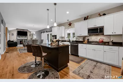 46 Old Oak Court, Southington, CT 06489 - Photo 9