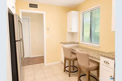 1041 Heritage Village #A, Southbury, CT 06488 - Photo 5