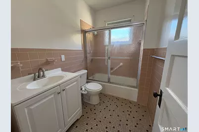 118 New Haven Avenue #2, Derby, CT 06418 - Photo 9