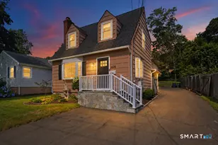428 Welchs Point Rd, Milford, CT 06460 - Photo 1