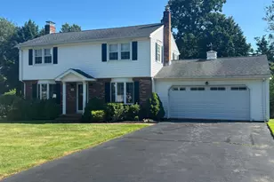 46 Clearfield Dr, Meriden, CT 06450 - Photo 5