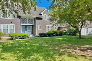 23 Chatsworth Rd, Granby, CT 06035 - Photo 1