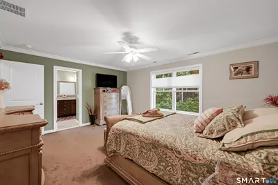 46 Old Oak Court, Southington, CT 06489 - Photo 17