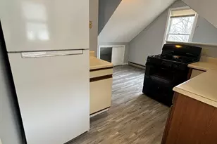 11 Roberts St, Bristol, CT 06010 - Photo 3